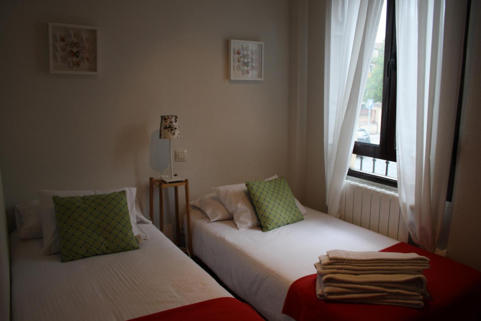 Apartamentos Alfonso XIII San Ildefonso Exteriör bild