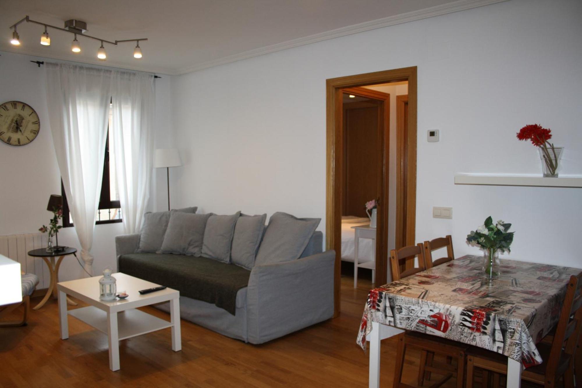 Apartamentos Alfonso XIII San Ildefonso Exteriör bild