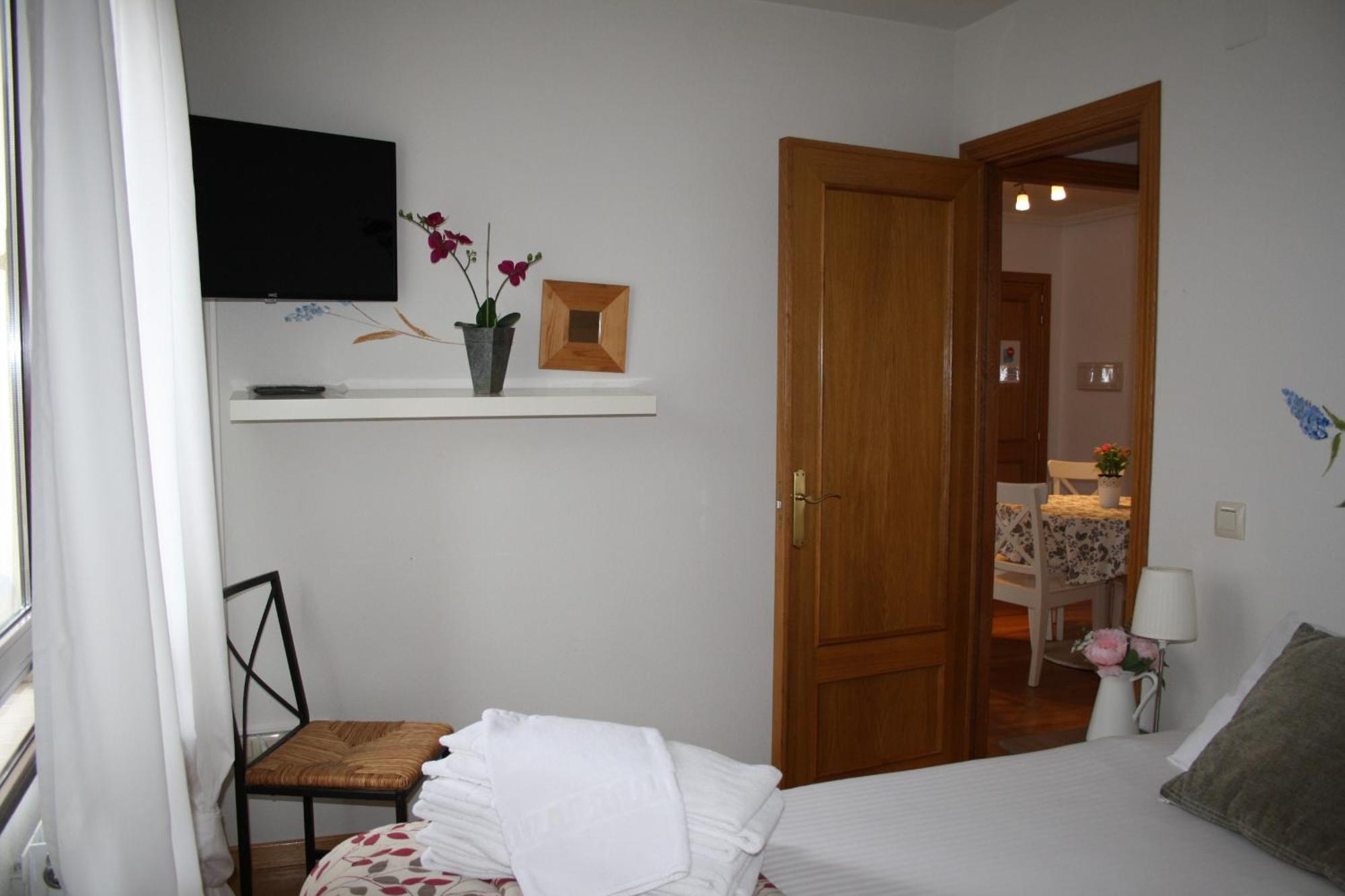 Apartamentos Alfonso XIII San Ildefonso Exteriör bild