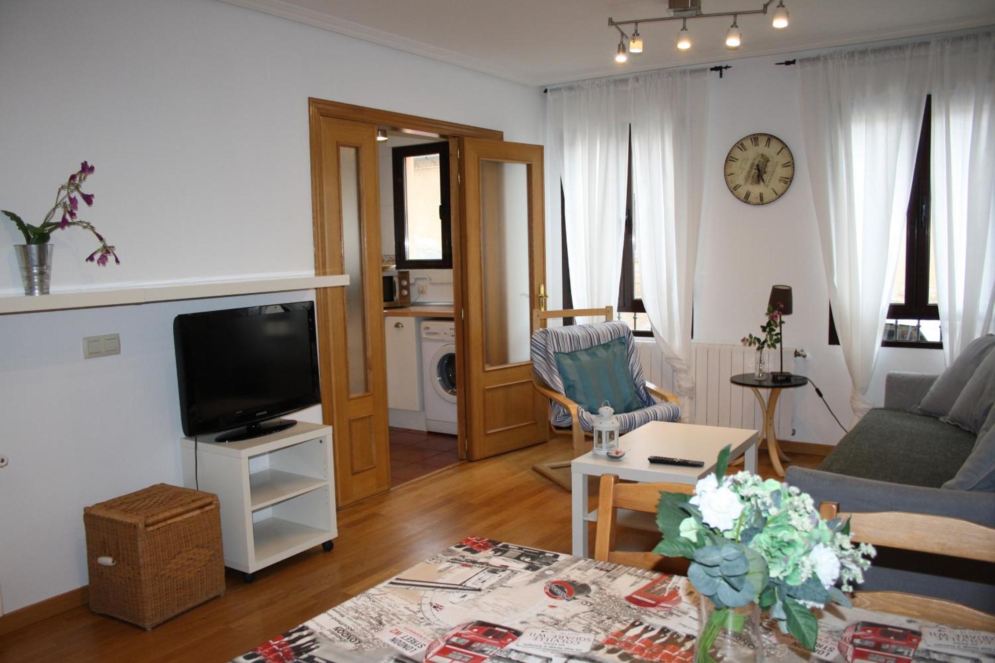 Apartamentos Alfonso XIII San Ildefonso Exteriör bild