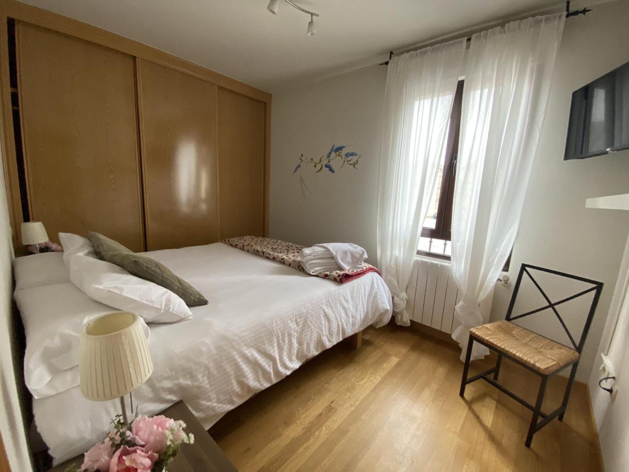 Apartamentos Alfonso XIII San Ildefonso Exteriör bild