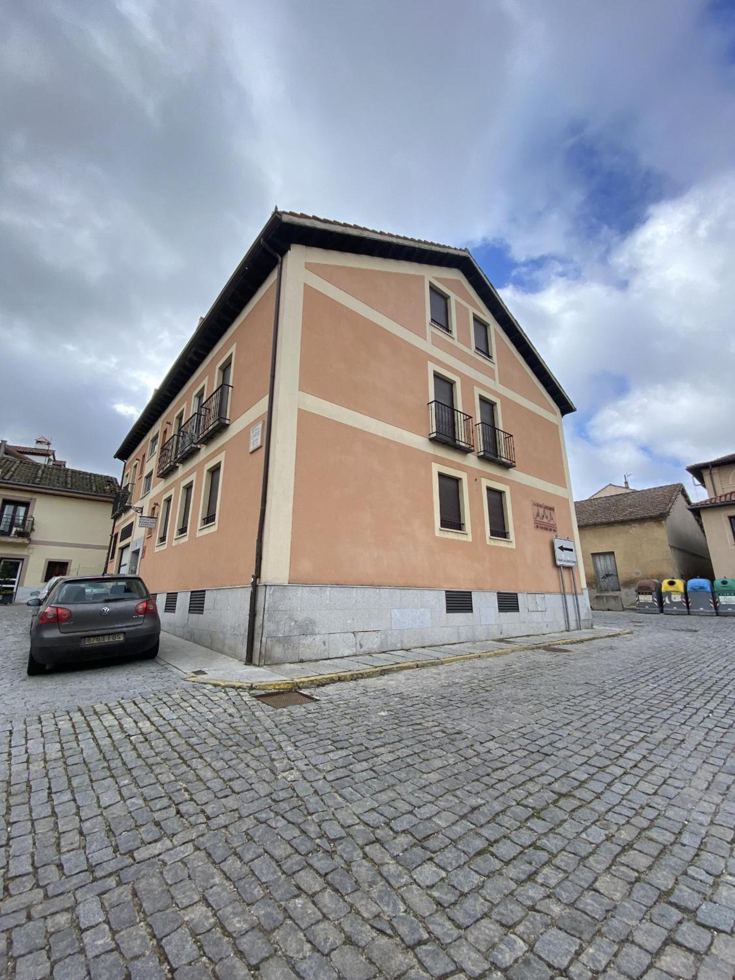 Apartamentos Alfonso XIII San Ildefonso Exteriör bild
