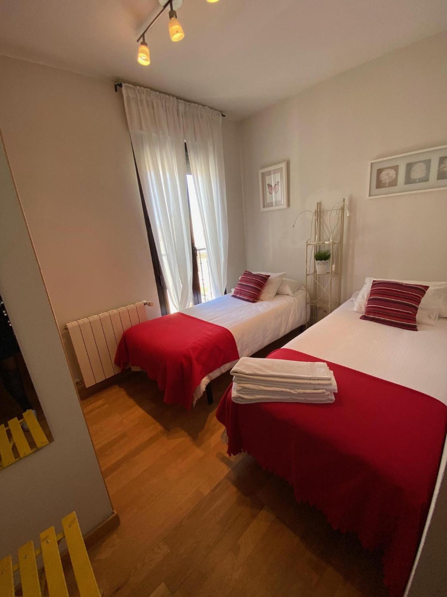 Apartamentos Alfonso XIII San Ildefonso Exteriör bild